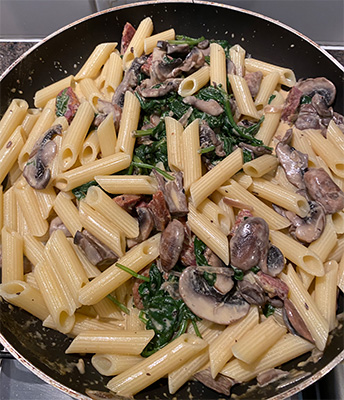 Pasta Mushrooms, Spinach and Spicy Soppressata